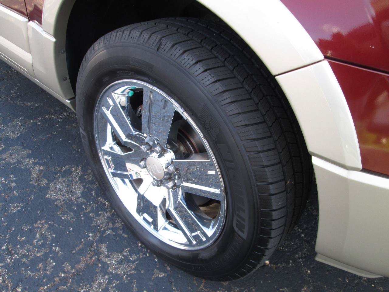 Used 2008 Ford Expedition King Ranch AWD/4WD image 24