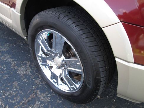 Used 2008 Ford Expedition King Ranch AWD/4WD image 24