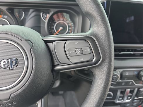 New 2026 Jeep Wrangler Sport AWD/4WD image 17