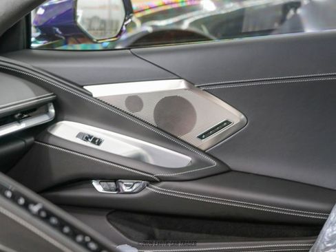 Used 2025 Chevrolet Corvette Stingray Premium Conv w/ Z51 Performance Package RWD image 52