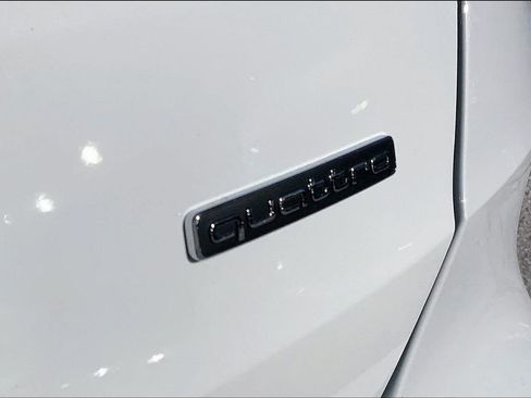 Used 2023 Audi Q3 2.0T Premium Plus w/ Premium Plus Package image 10