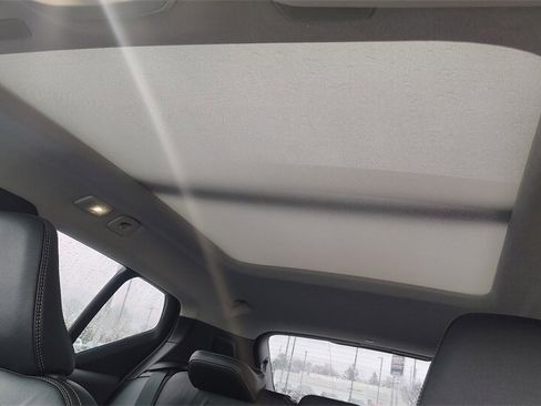 New 2026 Volvo XC40 B5 Plus w/ Climate Package image 27