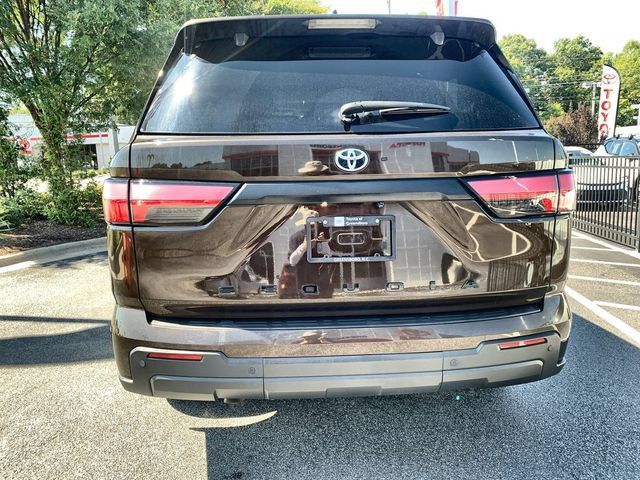 Used 2024 Toyota Sequoia SR5 RWD image 7
