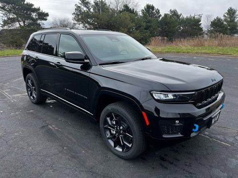 Used 2024 Jeep Grand Cherokee Limited 4xe image 1