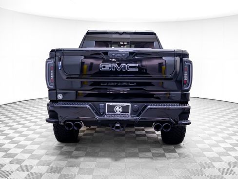 Used 2023 GMC Sierra 1500 Denali Ultimate AWD/4WD image 4