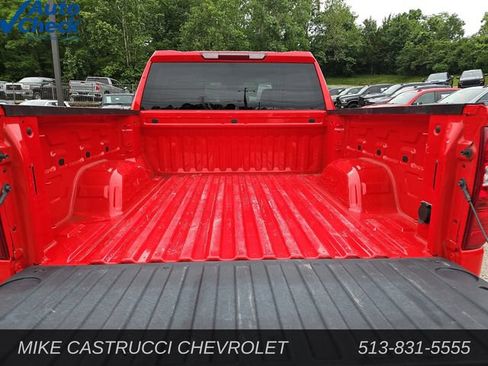 Used 2025 Chevrolet Silverado 1500 LT AWD/4WD image 28