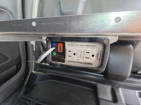 Used 2021 Chevrolet Colorado LT w/ Fleet Safety Package image 22