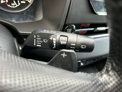 Used 2022 Mitsubishi Outlander SE image 21