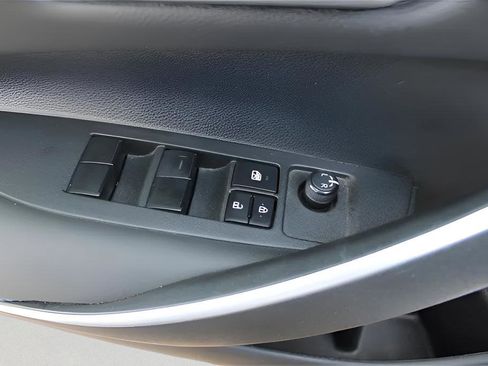 Used 2022 Toyota Corolla SE image 24