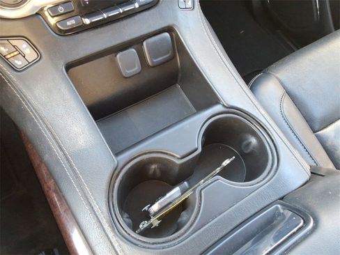 Used 2018 GMC Yukon SLT w/ Open Road Package image 37