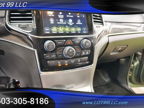 Used 2020 Jeep Grand Cherokee Trailhawk image 23