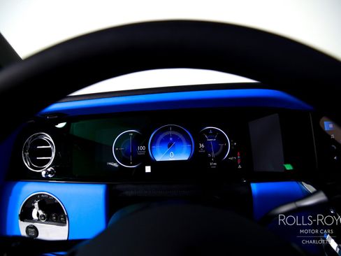 New 2026 Rolls-Royce Cullinan image 14