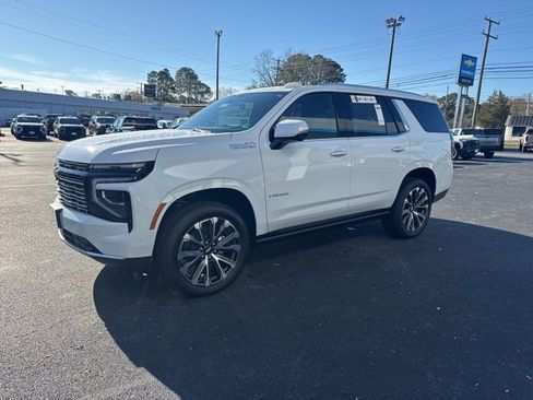 New 2026 Chevrolet Tahoe High Country image 17