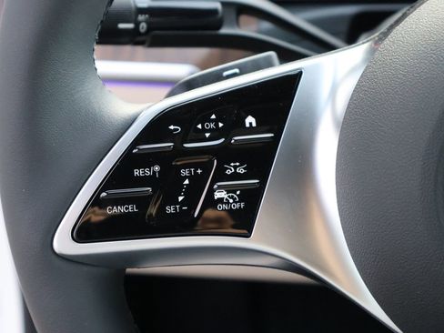 New 2026 Mercedes-Benz C 300 4MATIC Sedan image 33