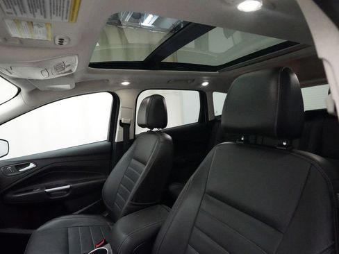 Used 2014 Ford Escape Titanium w/ Equipment Group 401A AWD/4WD image 36