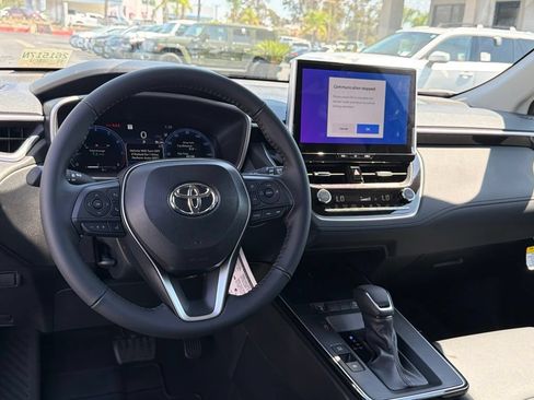 New 2026 Toyota Corolla Cross XLE w/ Convenience Package FWD image 31