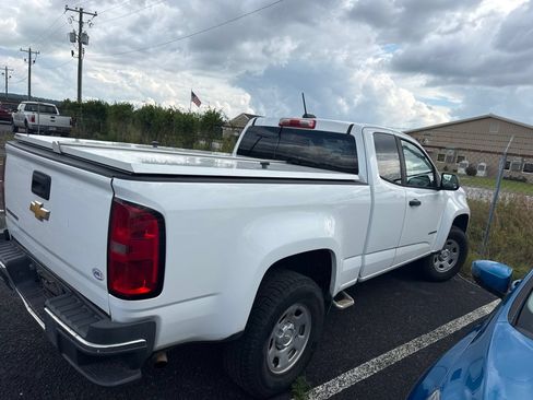 Used 2019 Chevrolet Colorado W/T w/ WT Convenience Package RWD image 4