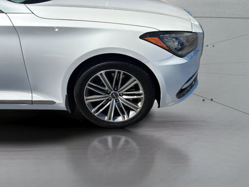 Used 2020 Genesis G80 3.8 RWD image 34