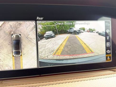 Used 2019 Mercedes-Benz S 560 Sedan image 17