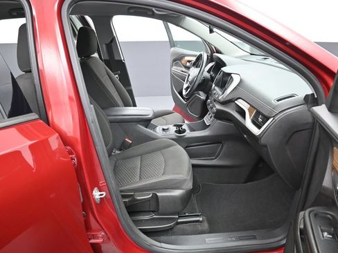 Used 2020 GMC Terrain SLE w/ Driver Convenience Package FWD image 28