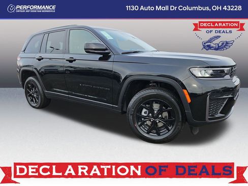 New 2026 Jeep Grand Cherokee Laredo image 1