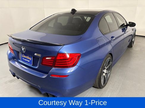 Used 2014 BMW M5 RWD image 10
