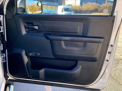 Used 2019 RAM 1500 Tradesman image 21