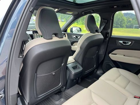 Used 2026 Volvo XC60 B5 Plus w/ Protection Package Premier AWD/4WD image 9