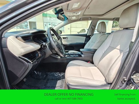 Used 2015 Toyota Avalon XLE Touring image 9