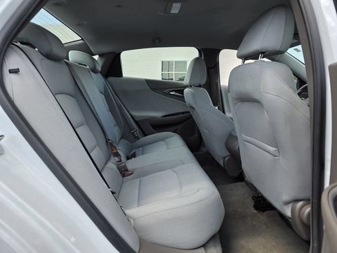 Used 2023 Chevrolet Malibu LS FWD image 25