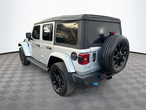 Used 2022 Jeep Wrangler Unlimited Sahara 4xe w/ Cold Weather Group image 8