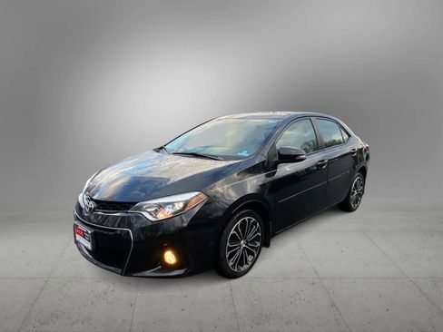 Used 2015 Toyota Corolla S image 7