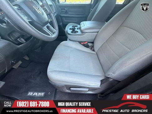 Used 2018 RAM 1500 Express RWD image 22