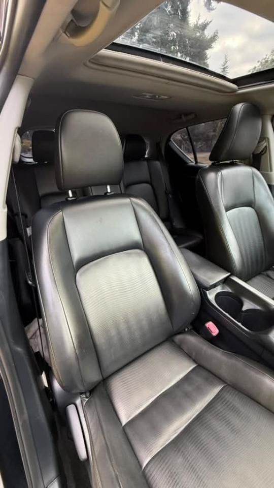 Used 2012 Lexus CT 200h Premium w/ Premium Audio Pkg FWD image 15