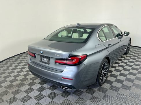 Used 2021 BMW 540i w/ Premium Package RWD image 3