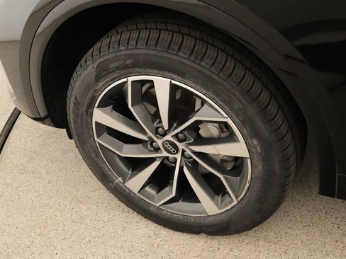 Certified 2023 Audi Q5 2.0T Premium w/ Convenience Package image 34