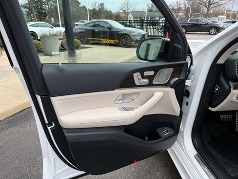 New 2026 Mercedes-Benz GLS 450 GLS 450 image 16