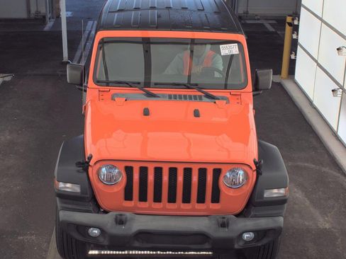 Used 2023 Jeep Wrangler Sport image 3