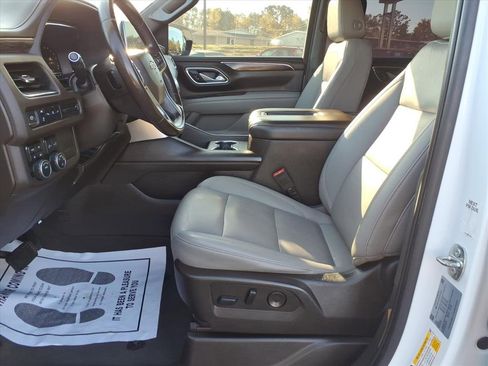 Used 2022 Chevrolet Tahoe LT image 13