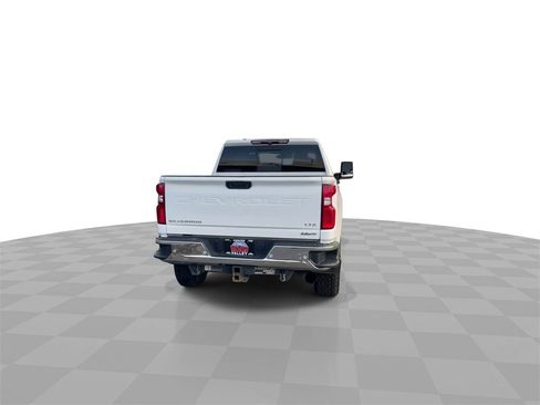 Used 2020 Chevrolet Silverado 2500 LTZ w/ LTZ Plus Package image 7