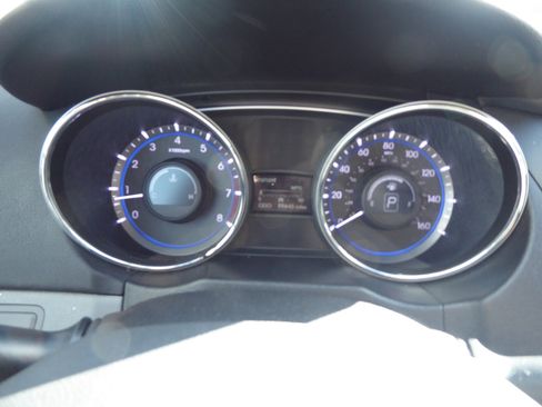 Used 2015 Hyundai Sonata Sport w/ Option Group 04 FWD image 12