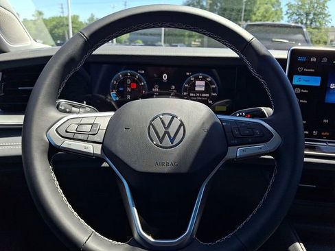 New 2026 Volkswagen Tiguan SE AWD/4WD image 10