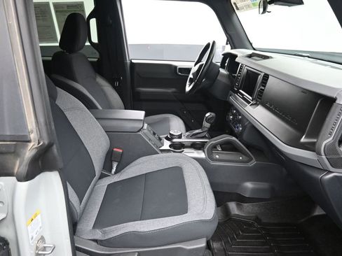 Used 2021 Ford Bronco Big Bend AWD/4WD image 17