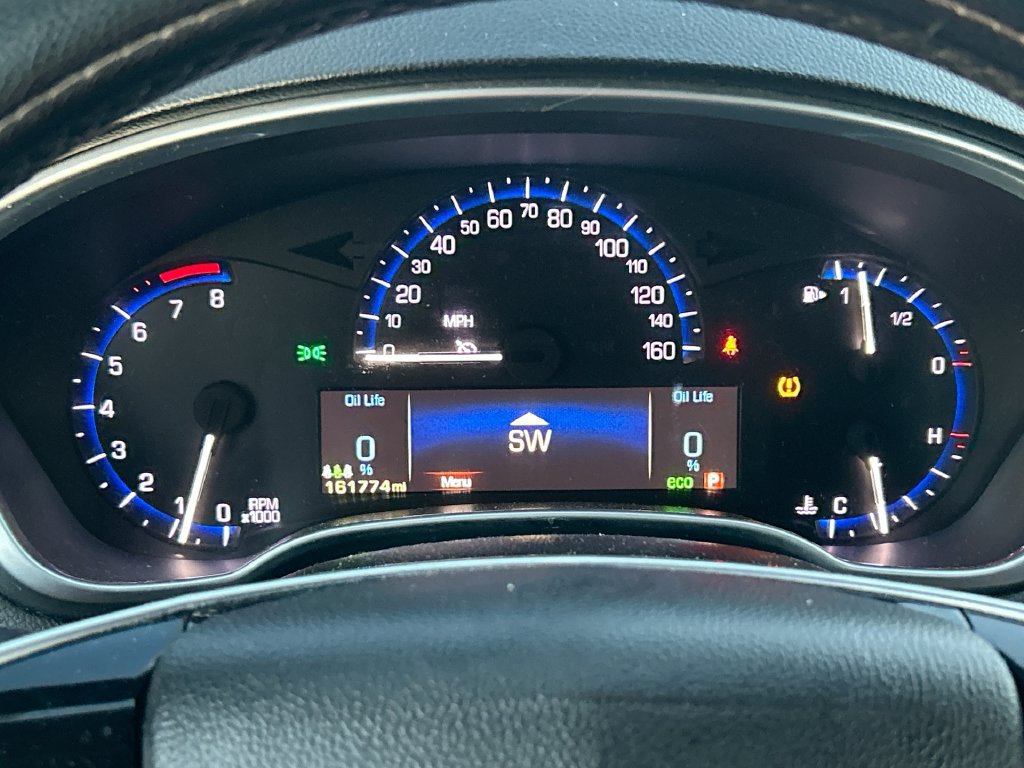 Used 2013 Cadillac SRX Luxury AWD/4WD image 22