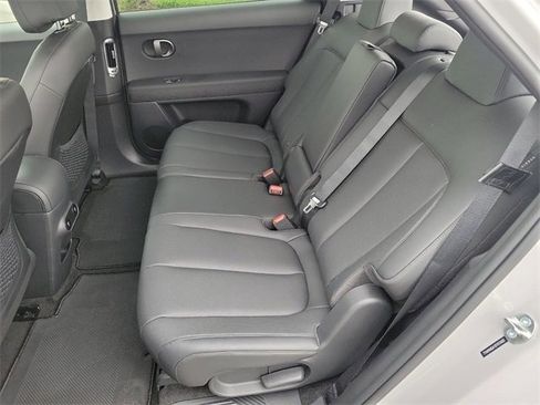 New 2025 Hyundai Ioniq 5 SEL image 18