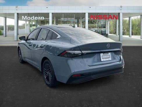 New 2026 Nissan Sentra SV image 4