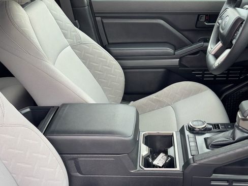 Certified 2025 Toyota Tacoma SR5 image 13