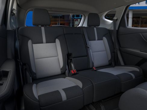 New 2026 Chevrolet Blazer LT w/ Convenience Package FWD image 17