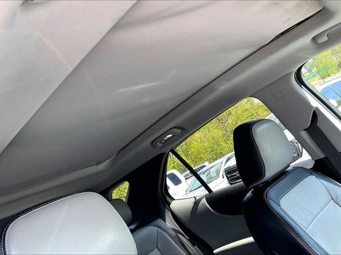 Used 2019 Chevrolet Equinox Premier AWD/4WD image 22