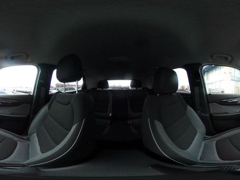 Used 2025 Chevrolet TrailBlazer LT w/ Driver Confidence Package image 40